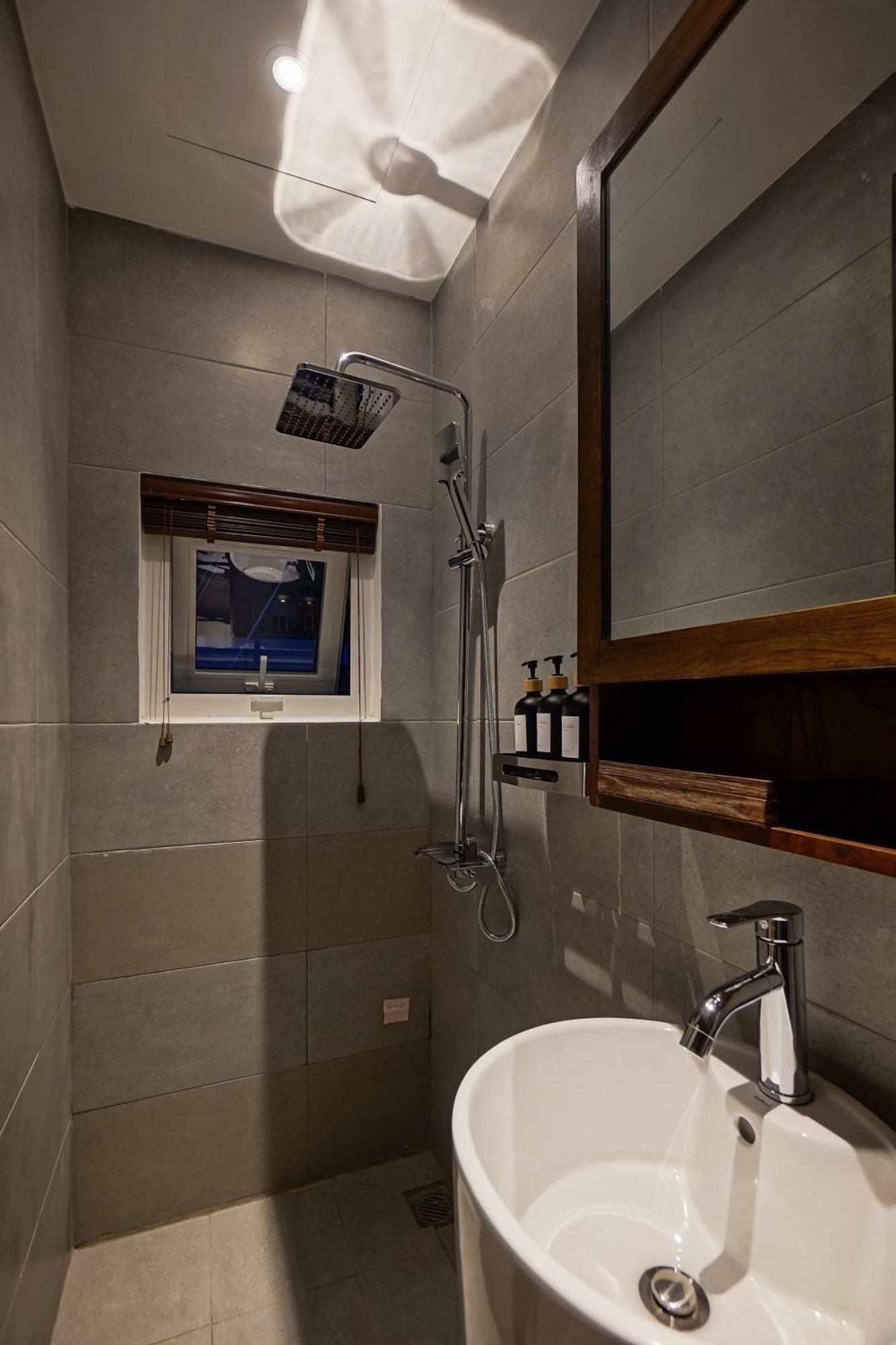 Khách sạn Nexus House Nguyen Binh Khiem 3*