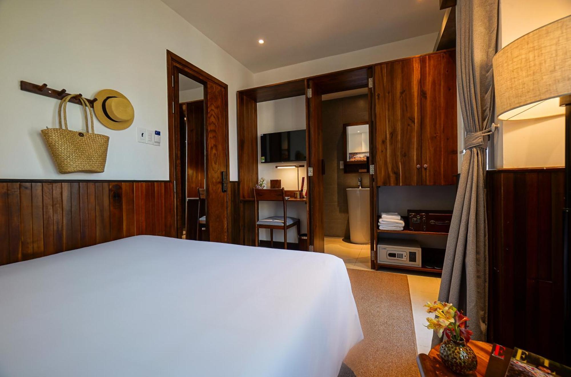 Nexus House Nguyen Binh Khiem - Near Saigon Zoo & Botanical Gardens 4*
