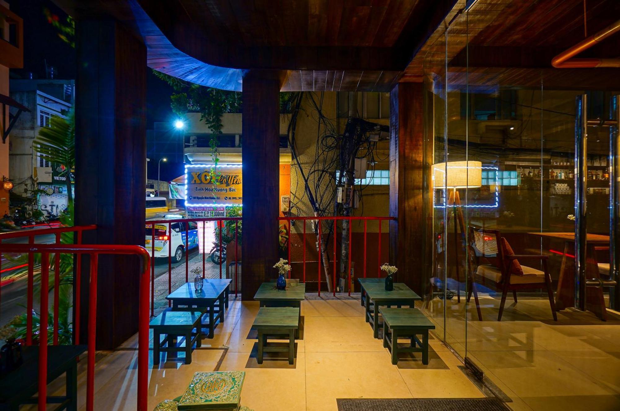 Hotel Nexus House Nguyen Binh Khiem - Near Saigon Zoo & Botanical Gardens