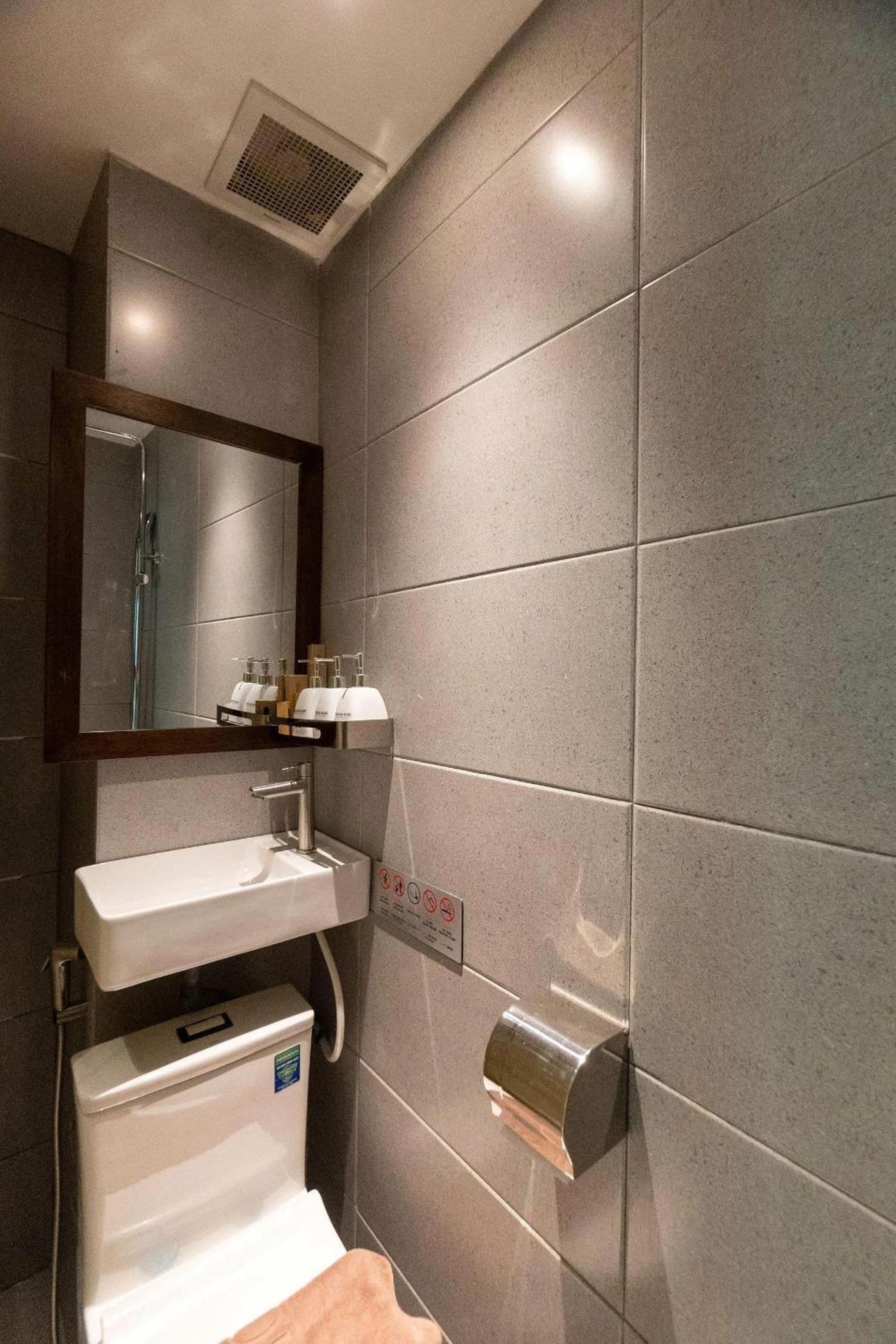 Hotel Nexus House Nguyen Binh Khiem - Near Saigon Zoo & Botanical Gardens 4*
